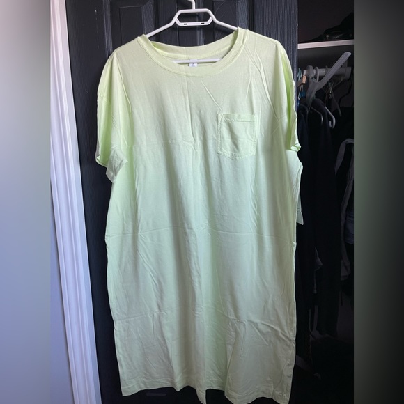 Old Navy tshirt dress - Picture 2 of 2